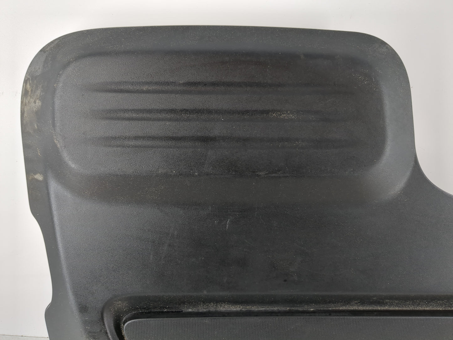 2018 Chrysler Pacifica Engine Cover - Oemusedautoparts1.com