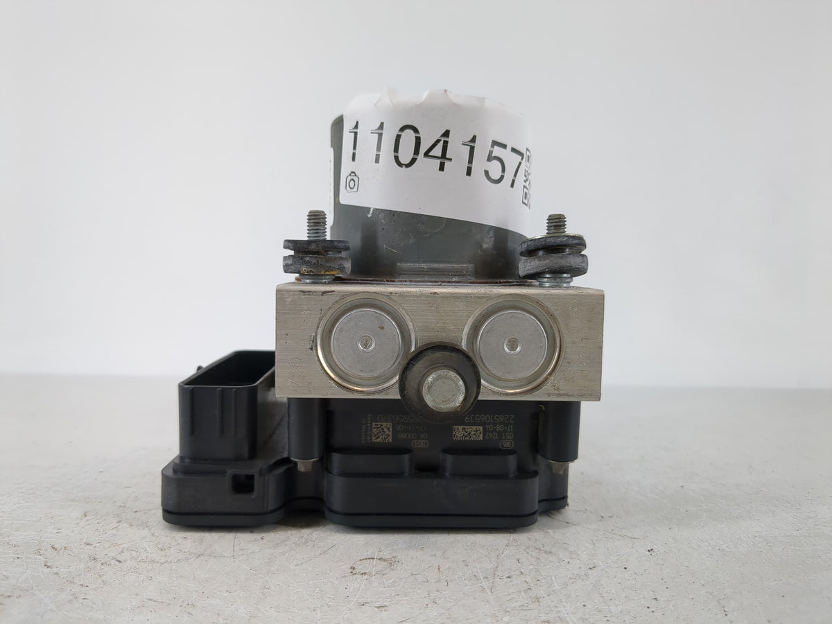 2017-2018 Chrysler Pacifica Anti-Lock Brake ABS Pump Module Actuator OEM P/N:P68352226AA Fits Fits 2017 2018 OEM Used Auto P