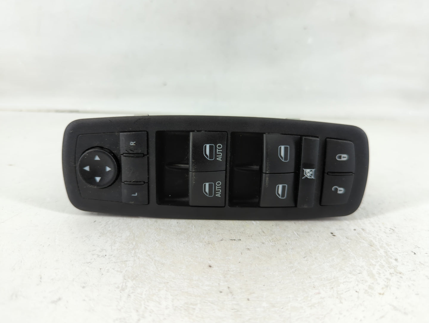 2017-2022 Chrysler Pacifica Master Power Window Switch Replacement Driver Side Left P/N:68234092AC Fits OEM Used Auto Parts 