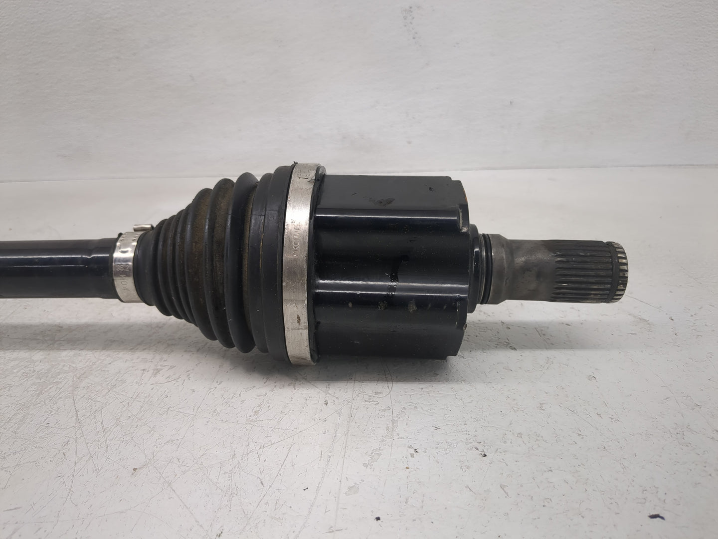 2017-2022 Chrysler Pacifica Axle Shaft Front Driver Cv C/v - Oemusedautoparts1.com