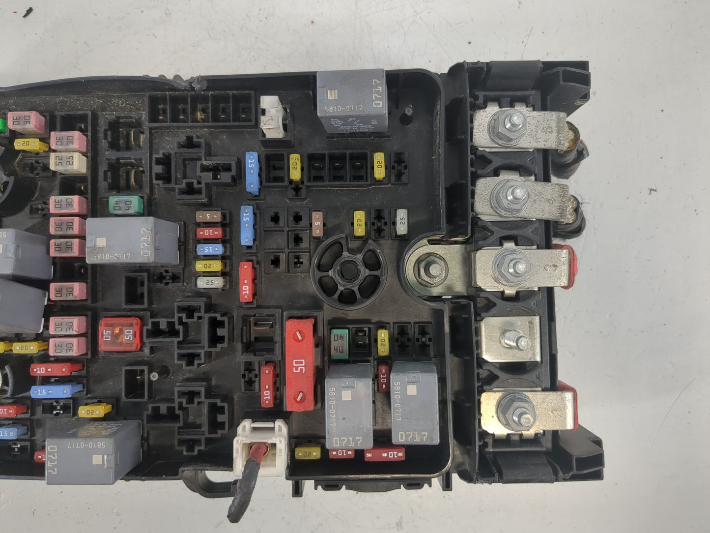 2018-2019 Chrysler Pacifica Fusebox Fuse Box Panel Relay Module P/N:6356-5387 Fits Fits 2018 2019 OEM Used Auto Parts - Oemu
