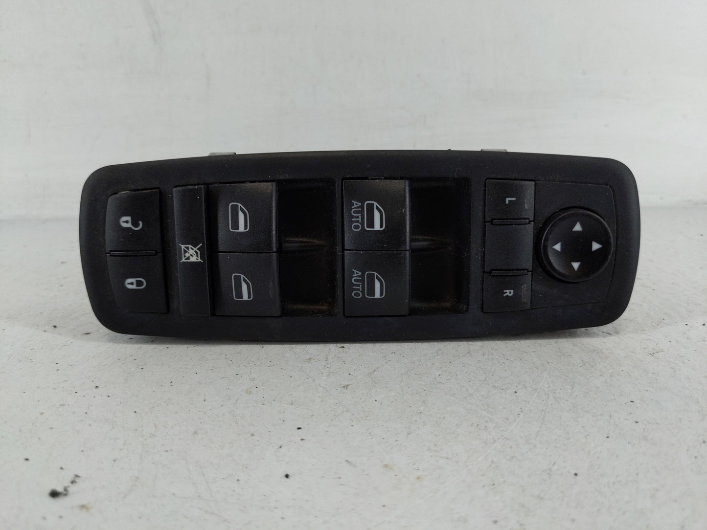 2017-2022 Chrysler Pacifica Master Power Window Switch Replacement Driver Side Left P/N:68262253AC Fits OEM Used Auto Parts 
