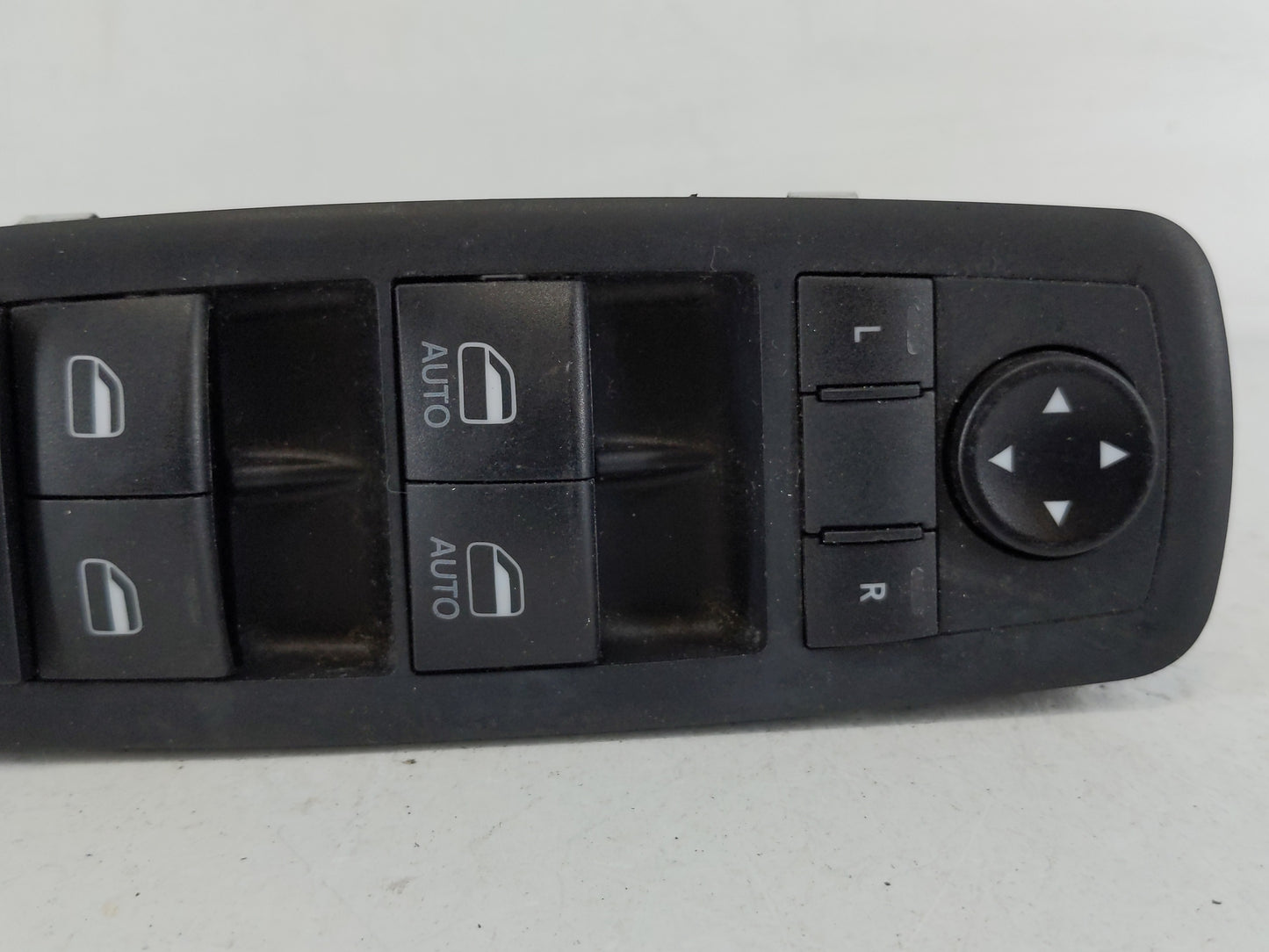 2017-2022 Chrysler Pacifica Master Power Window Switch Replacement Driver Side Left P/N:68262253AC Fits OEM Used Auto Parts 