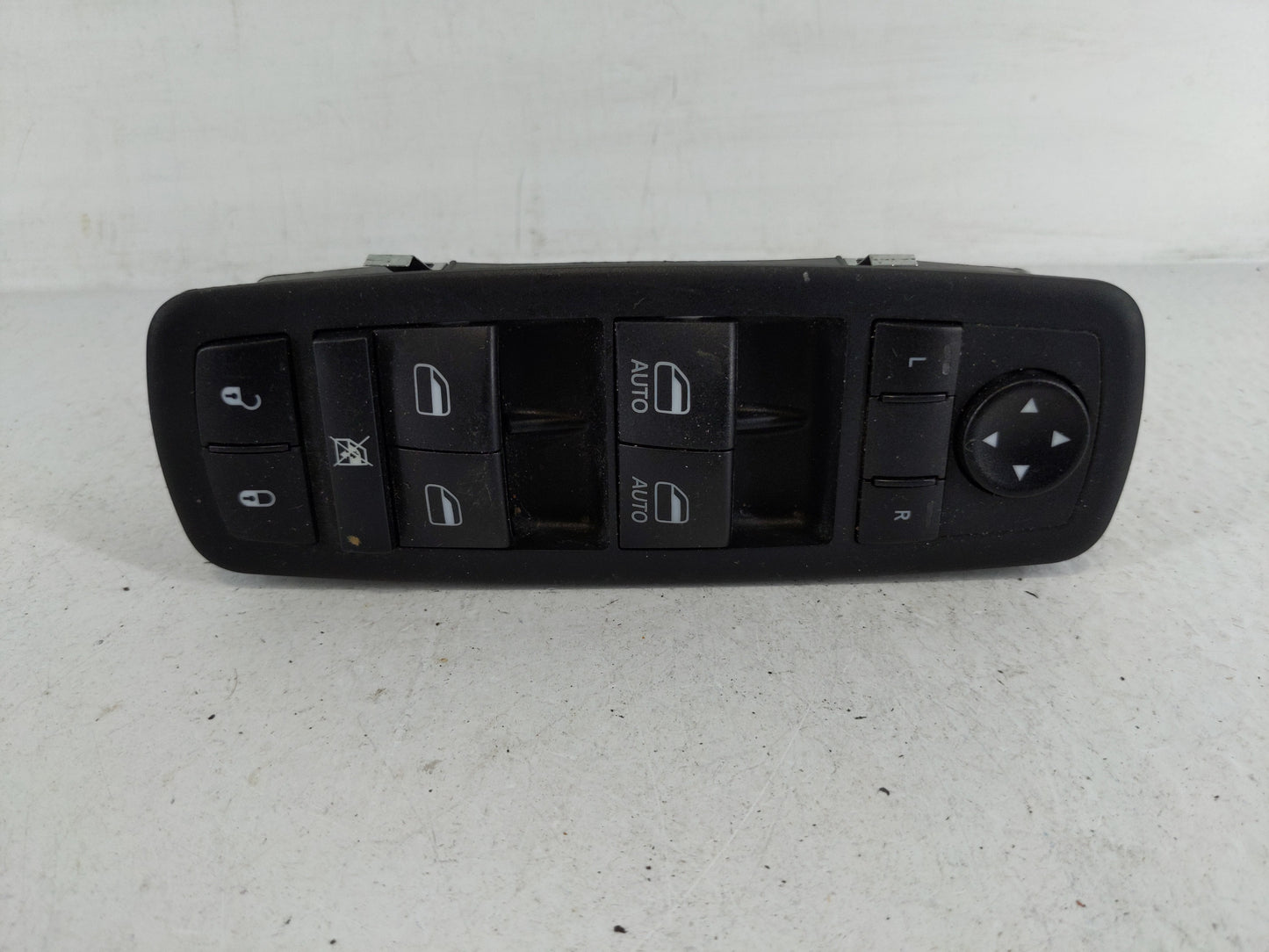 2017-2022 Chrysler Pacifica Master Power Window Switch Replacement Driver Side Left P/N:68262253AC Fits OEM Used Auto Parts 