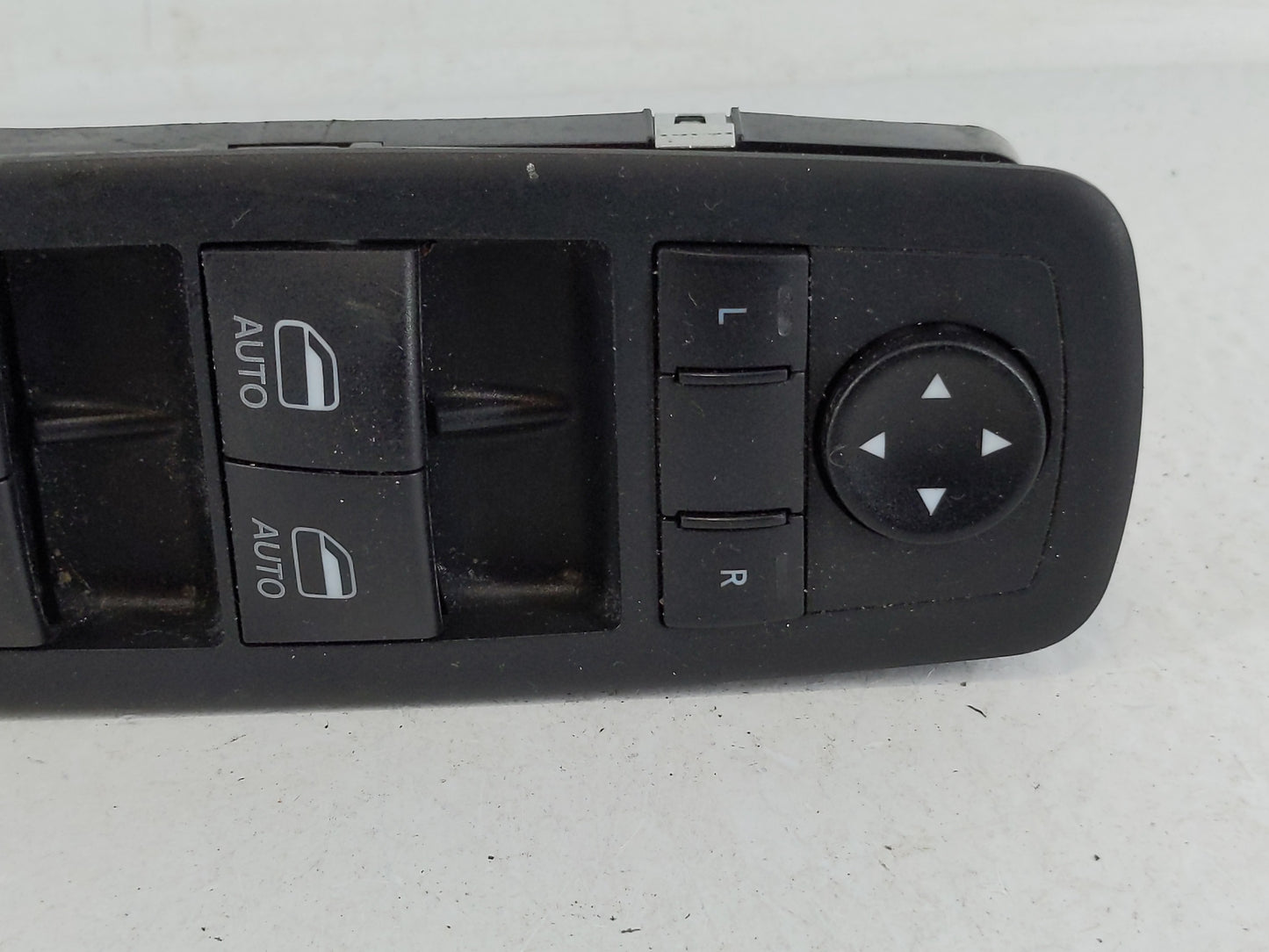 2017-2022 Chrysler Pacifica Master Power Window Switch Replacement Driver Side Left P/N:68262253AC Fits OEM Used Auto Parts 