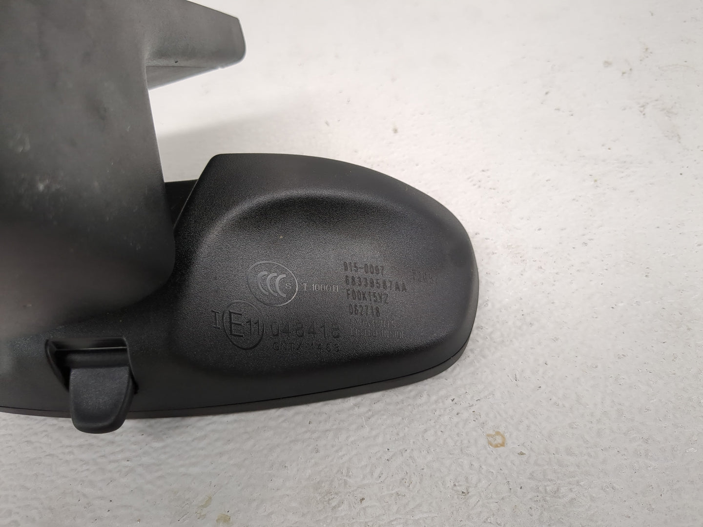 2018-2022 Chrysler Pacifica Interior Rear View Mirror Replacement OEM P/N:E11048418 Fits Fits 2018 2019 2020 2021 2022 OEM U