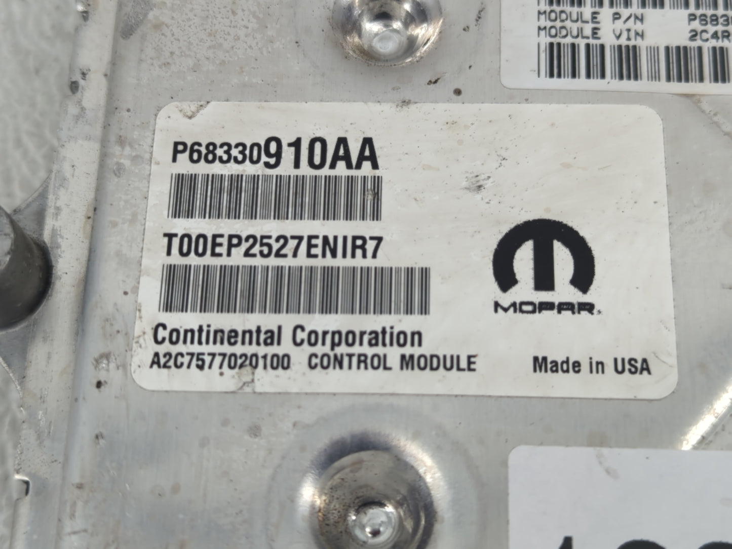 2018-2019 Chrysler Pacifica PCM Engine Control Computer ECU ECM PCU OEM P/N:P68330910AA Fits Fits 2018 2019 2020 OEM Used Au