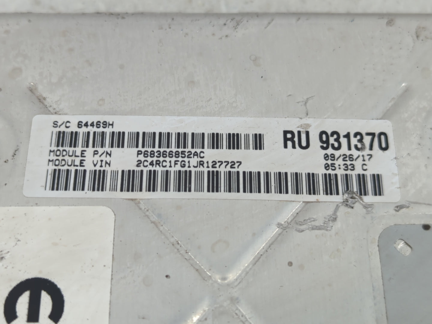 2018-2019 Chrysler Pacifica PCM Engine Control Computer ECU ECM PCU OEM P/N:P68330910AA Fits Fits 2018 2019 2020 OEM Used Au