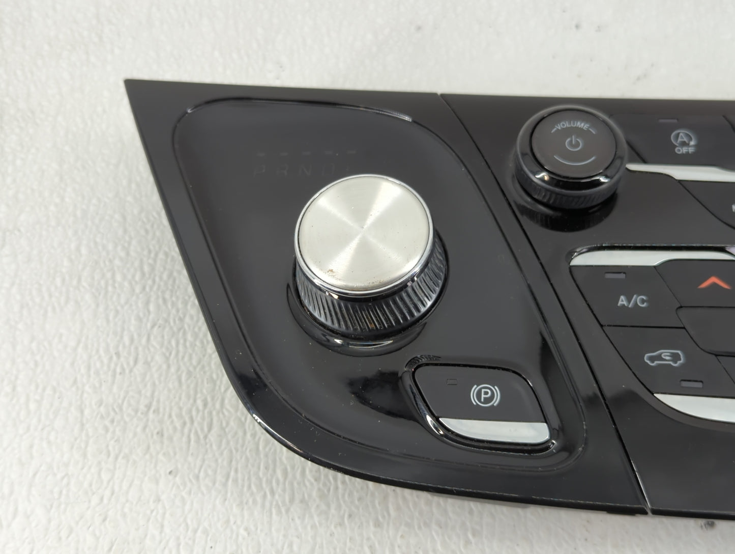 2018-2020 Chrysler Pacifica Climate Control Module Temperature AC/Heater Replacement P/N:P6EV471X8AB Fits Fits 2018 2019 202