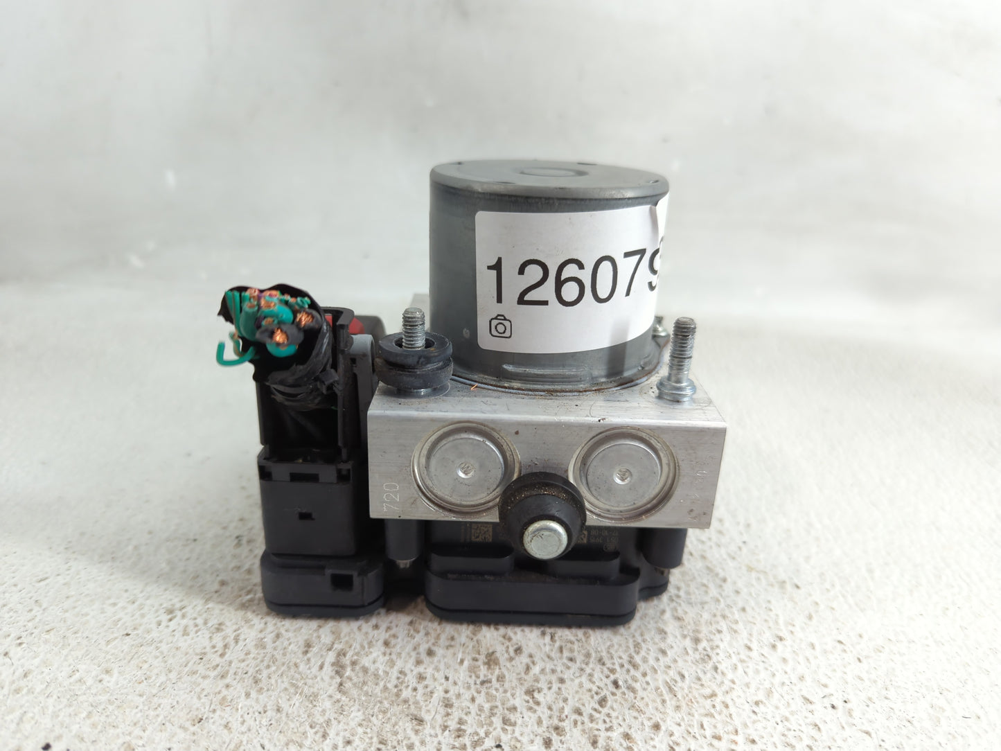 2017-2018 Chrysler Pacifica ABS Pump Control Module Replacement P/N:P68352226AA Fits Fits 2017 2018 OEM Used Auto Parts - Oe