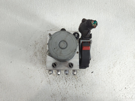 2017-2018 Chrysler Pacifica ABS Pump Control Module Replacement P/N:931370 Fits Fits 2017 2018 OEM Used Auto Parts