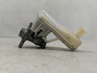 2017-2022 Chrysler Pacifica Brake Master Cylinder - Oemusedautoparts1.com