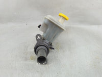 2017-2022 Chrysler Pacifica Brake Master Cylinder 1276324 - Oemusedautoparts1.com