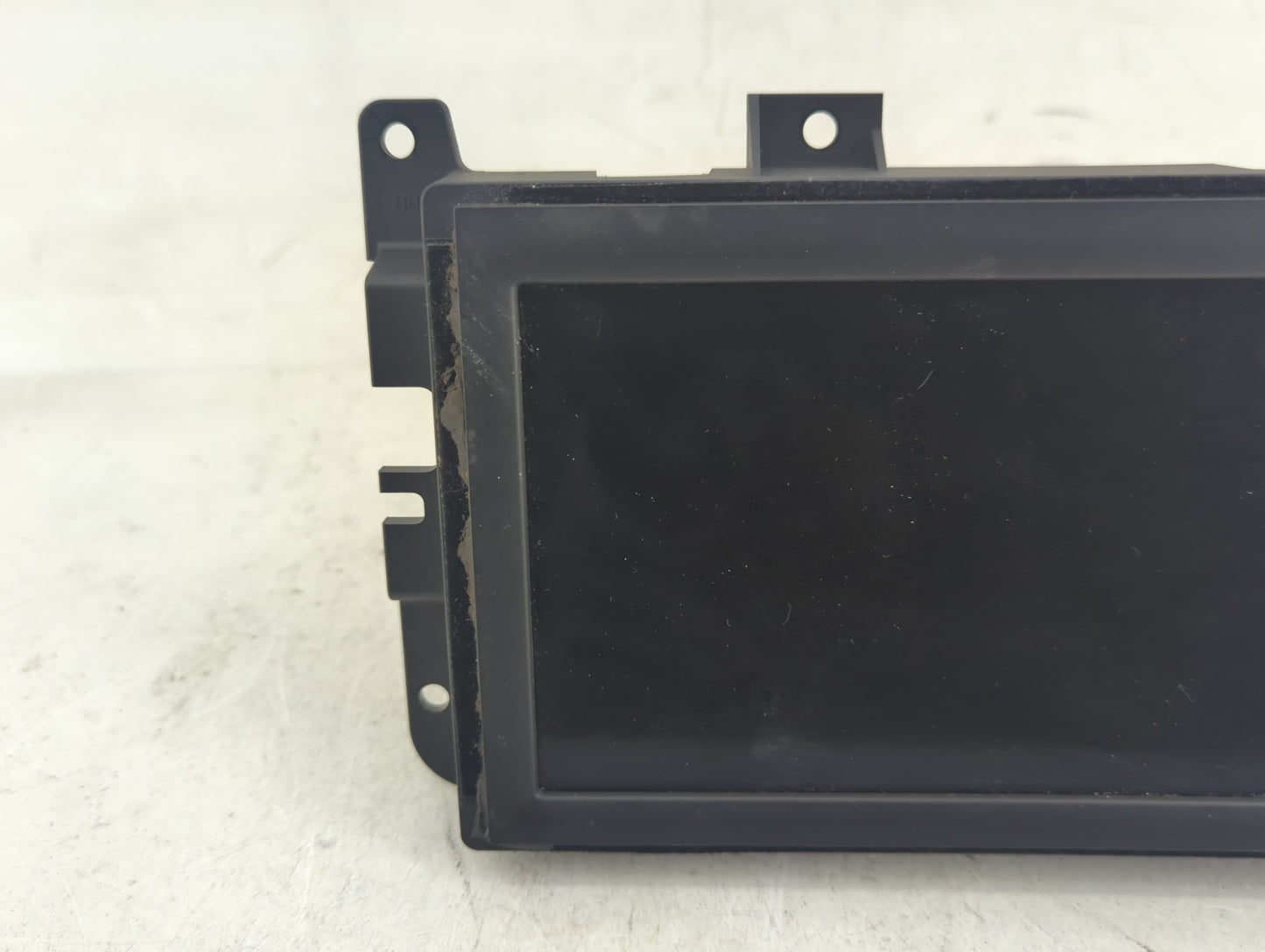 2018 Chrysler Pacifica Radio AM FM Cd Player Receiver Replacement P/N:P68331626AF Fits OEM Used Auto Parts - Oemusedautopart
