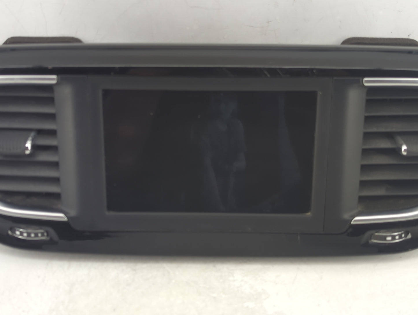 2018-2022 Chrysler Pacifica Information Display Screen - Oemusedautoparts1.com