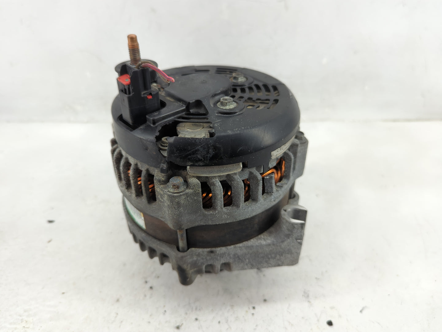 2018 Chrysler Pacifica Alternator Replacement Generator Charging Assembly Engine OEM P/N:P56029732AB Fits OEM Used Auto Part