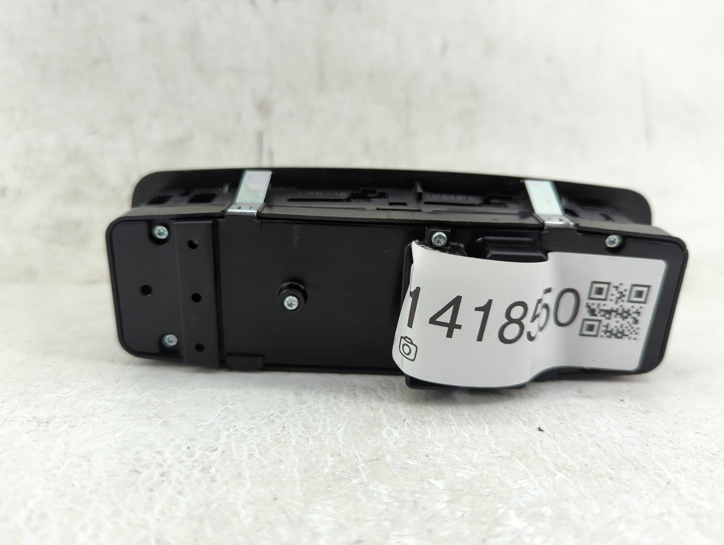 2017-2022 Chrysler Pacifica Master Power Window Switch Replacement Driver Side Left P/N:68234092AC Fits OEM Used Auto Parts 