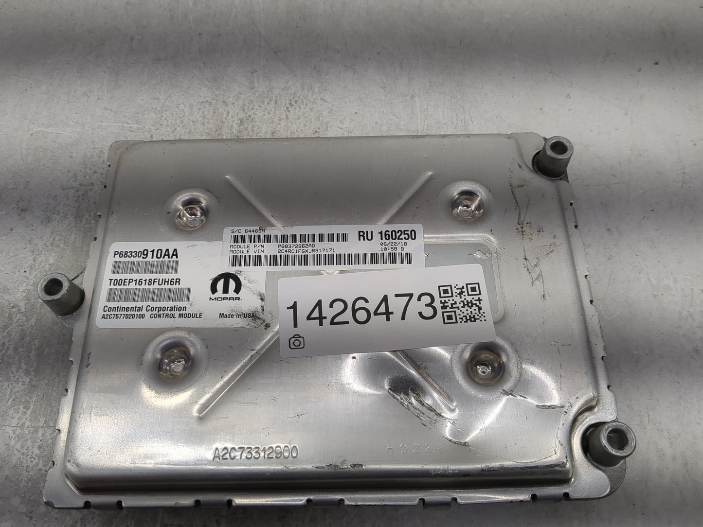 2018-2019 Chrysler Pacifica PCM Engine Control Computer ECU ECM PCU OEM P/N:P68330910AA Fits Fits 2018 2019 2020 OEM Used Au