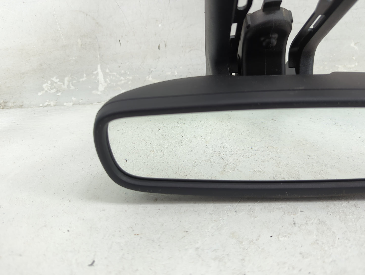 2018 Chrysler Pacifica Interior Rear View Mirror Replacement OEM P/N:68347419AA Fits OEM Used Auto Parts - Oemusedautoparts1