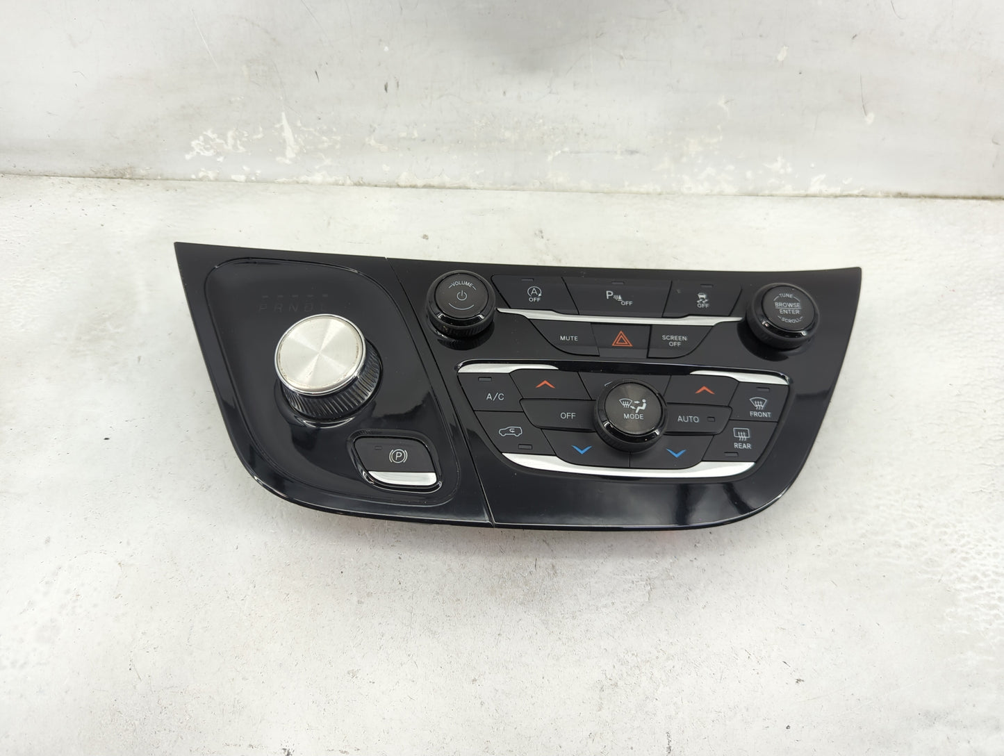2017 Chrysler Pacifica Climate Control Module Temperature AC/Heater Replacement P/N:P6EV471X8AB Fits OEM Used Auto Parts - O