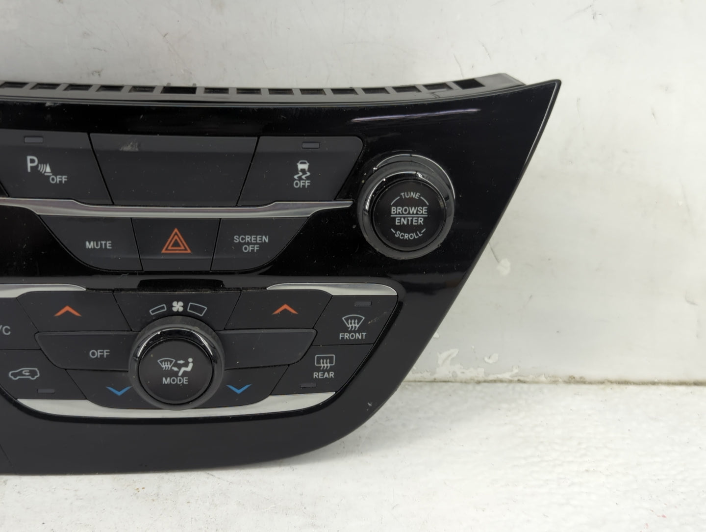 2018-2020 Chrysler Pacifica Climate Control Module Temperature AC/Heater Replacement P/N:P6EV241X8AB T268710354 Fits OEM Use