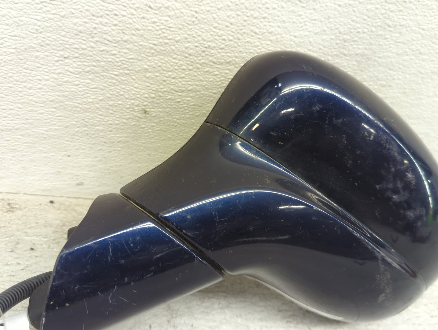 2017-2019 Chrysler Pacifica Driver Side View Mirror - Left Door Mirror OEM Used - Oemusedautoparts1.com