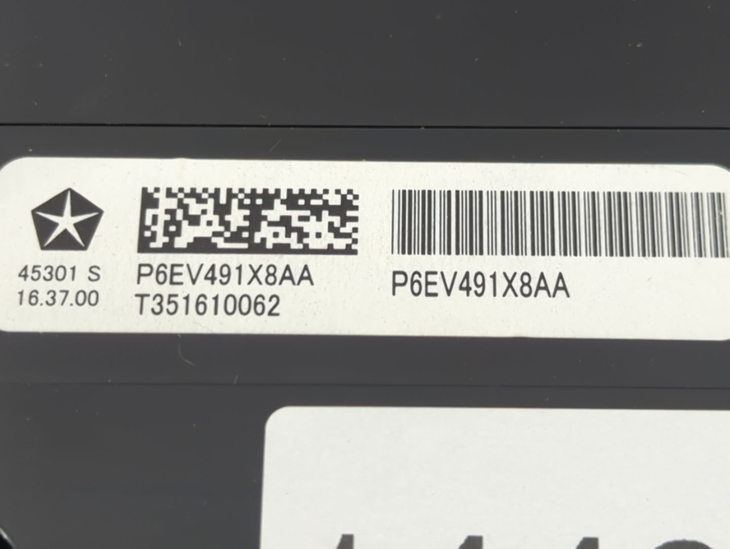 2018 Chrysler Pacifica Climate Control Module Temperature AC/Heater Replacement P/N:P6EV491X8AA Fits OEM Used Auto Parts - O