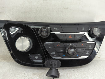 compare product 2018-2020 Chrysler Pacifica Climate Control Module Temperature AC/Heater Replacement P/N:P6EV301X8AB Fits Fits 2018 2019 2020 OEM Used Auto Parts