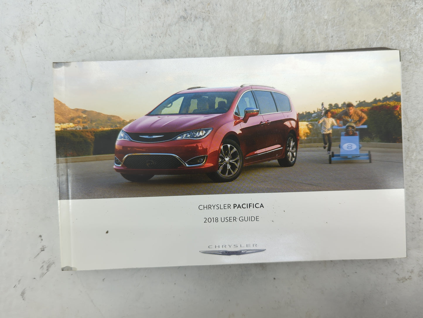 2018 Chrysler Pacifica Owners Manual Book Guide P/N:18RU-926-AA OEM Used Auto Parts - Oemusedautoparts1.com