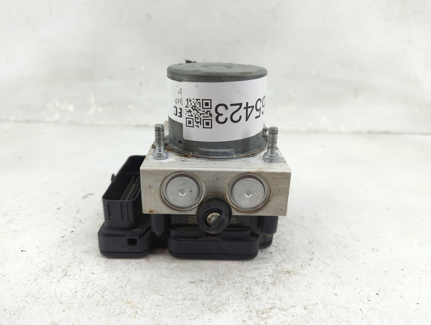 2017-2018 Chrysler Pacifica ABS Pump Control Module Replacement P/N:P68352227AA TYA120823992 Fits Fits 2017 2018 OEM Used Au