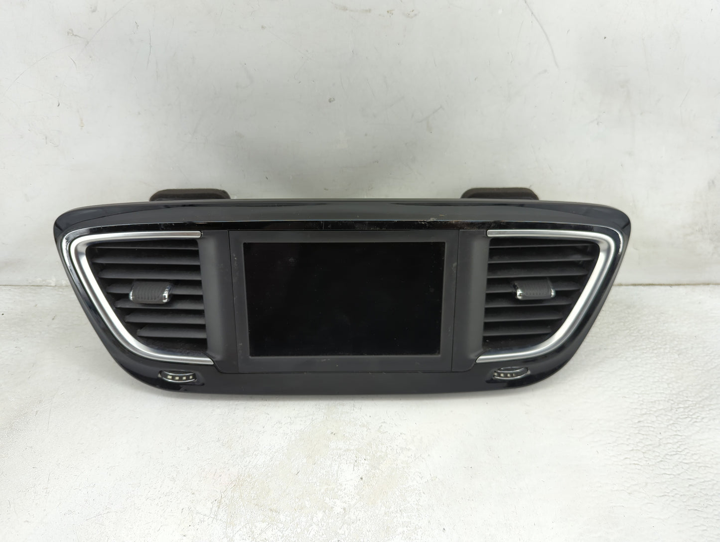 2018 Chrysler Pacifica Information Display Screen Black - Oemusedautoparts1.com