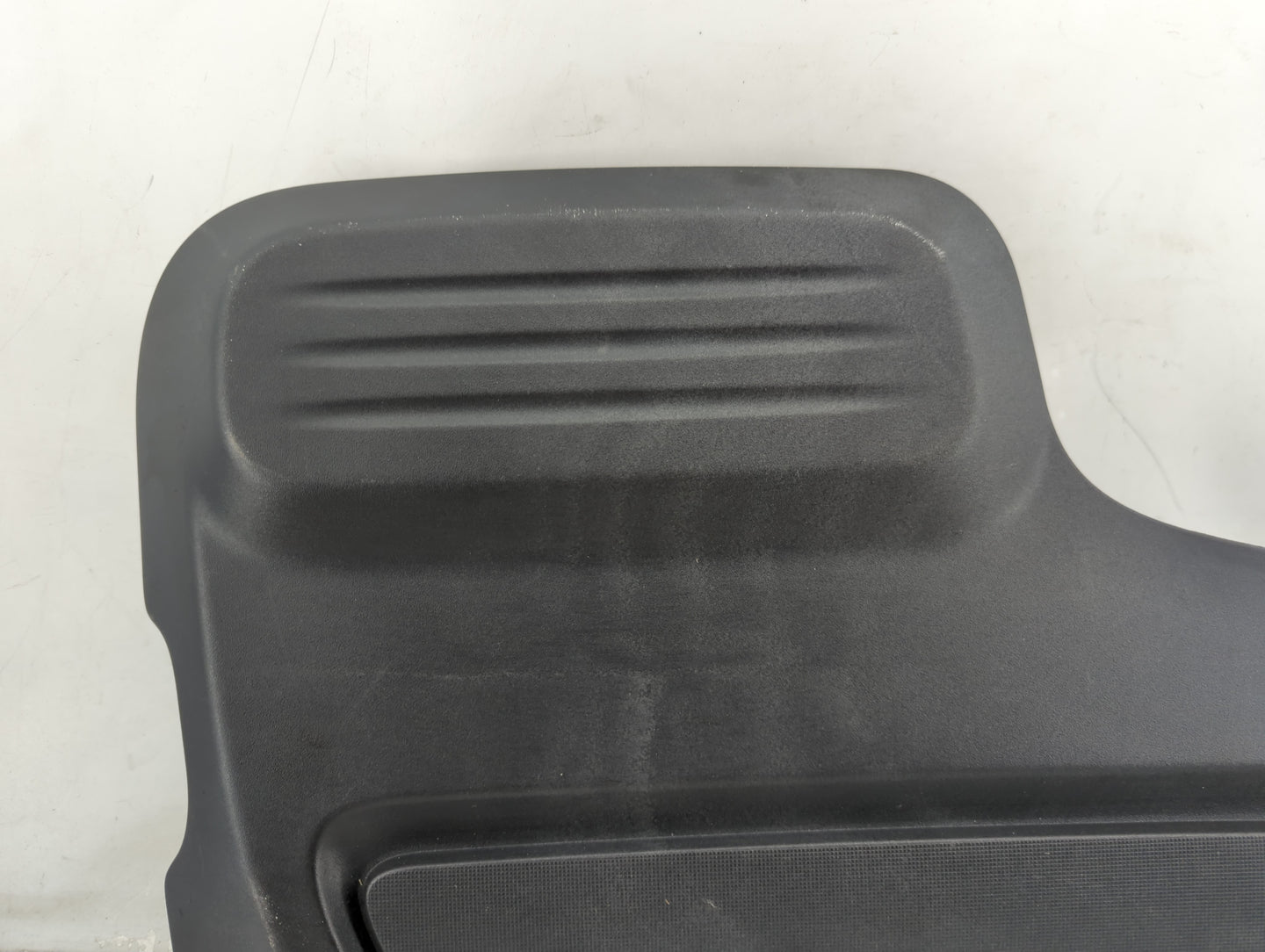 2018 Chrysler Pacifica Engine Cover Black - Oemusedautoparts1.com
