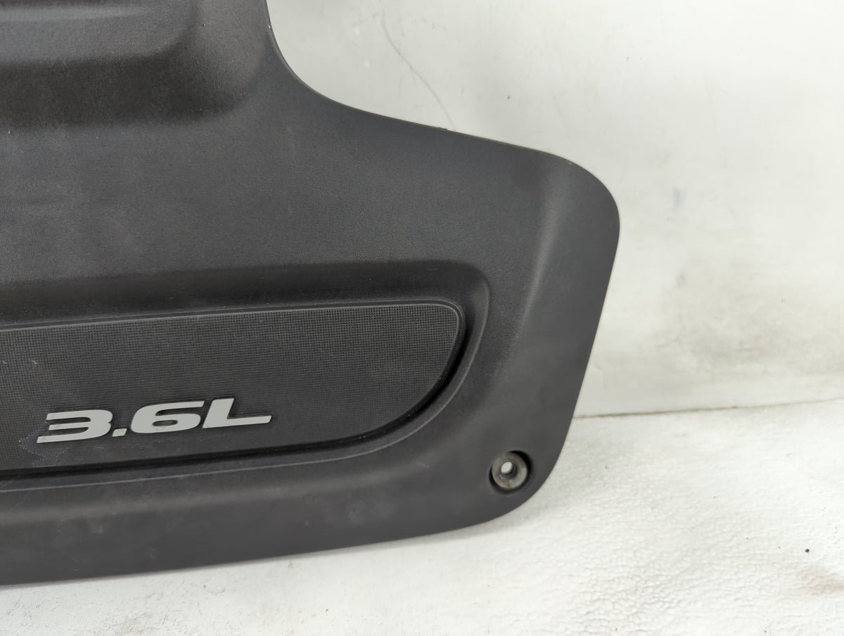 2018 Chrysler Pacifica Engine Cover Black - Oemusedautoparts1.com