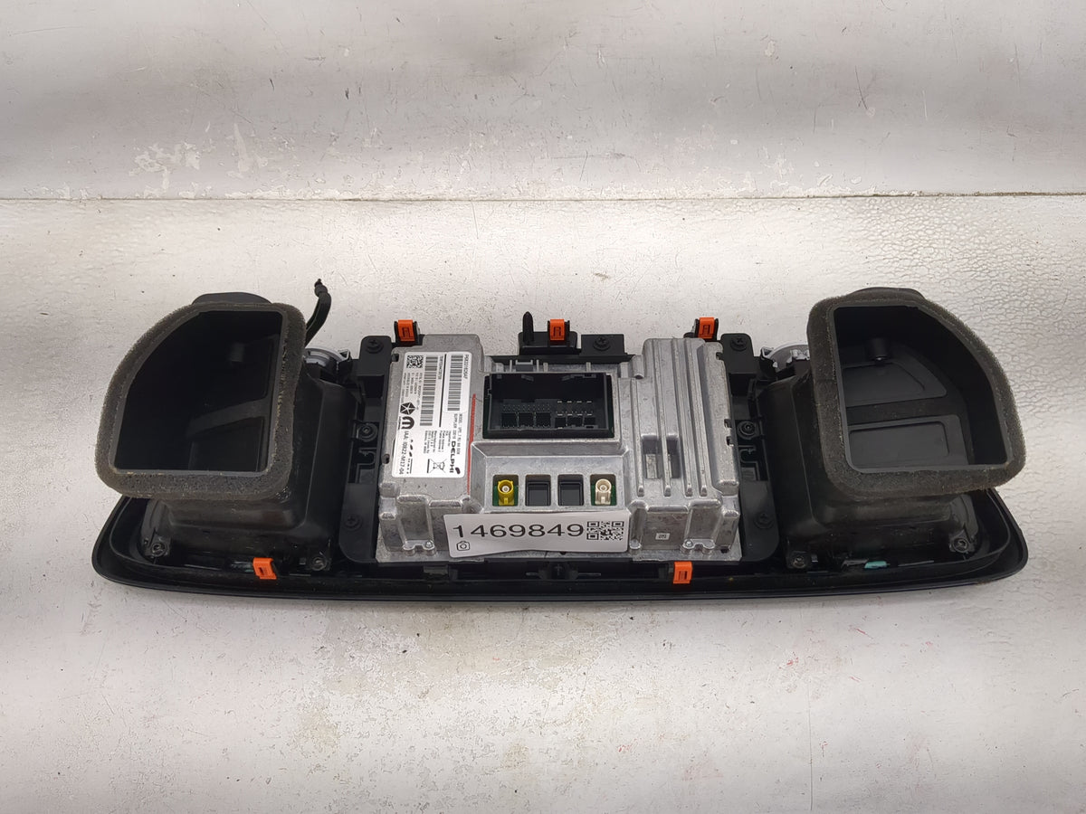 2018 Chrysler Pacifica Information Radio Display Screen 1469849 - Oemusedautoparts1.com