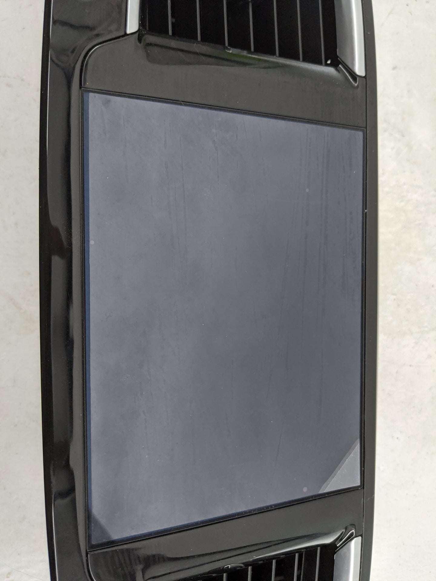 2018-2020 Chrysler Pacifica Information Display Screen 1483224 - Oemusedautoparts1.com