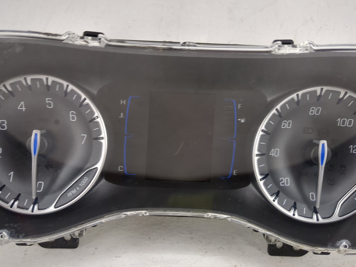 2018 Chrysler Pacifica Instrument Cluster Speedometer Gauges P/N:68360255AD CR-0046-101-MR-CDAD Miles: Fits OEM Used Auto Pa