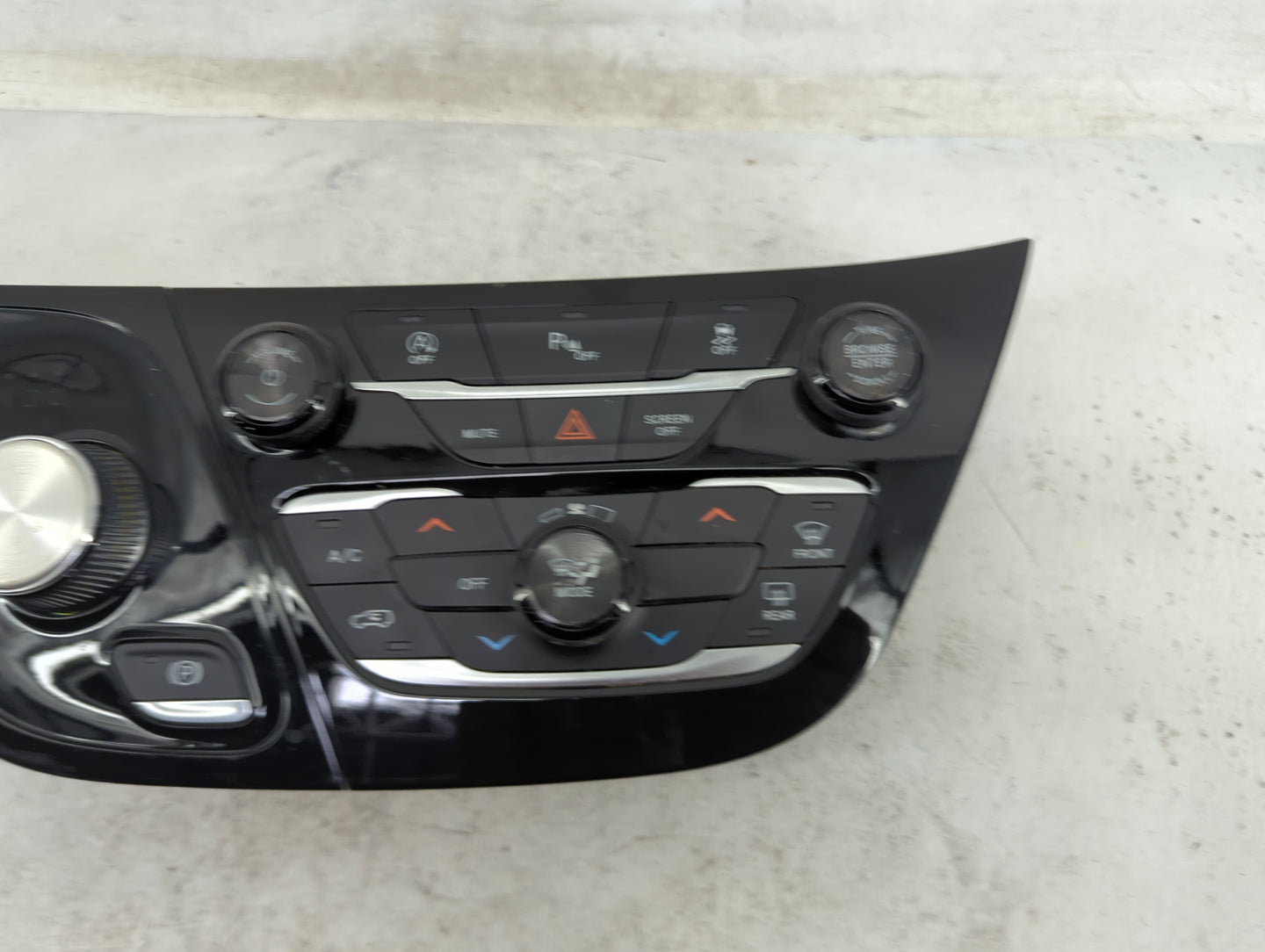 2018-2020 Chrysler Pacifica Climate Control Module Temperature AC/Heater Replacement P/N:P6EV431X8AB Fits Fits 2018 2019 202