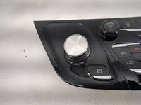 2017 Chrysler Pacifica Climate Control Module Temperature AC/Heater Replacement P/N:P6EV471X8AB Fits OEM Used Auto Parts - O