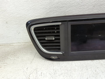 2018-2018 Chrysler Pacifica Information Radio Display Screen