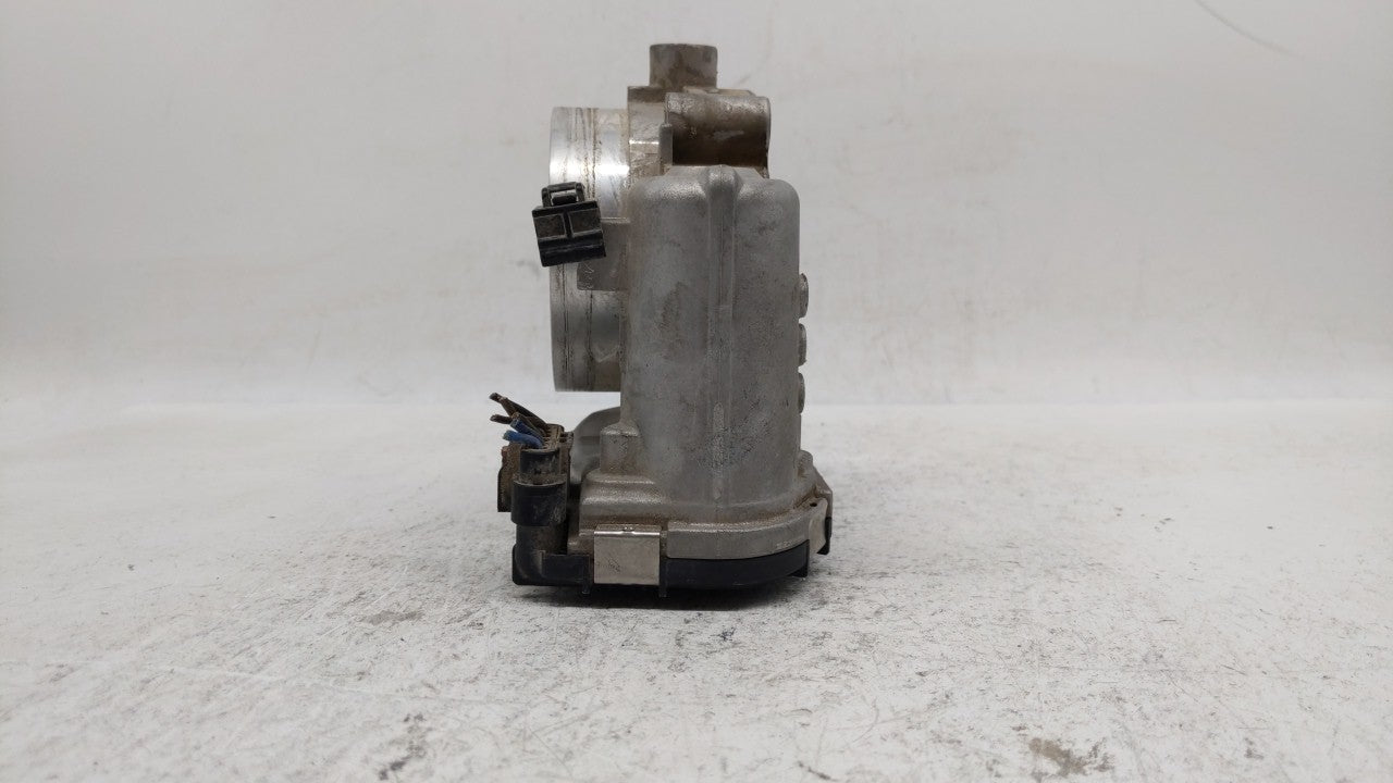 2017 Chrysler Pacifica Throttle Body P/N:05184349AE 05184349AC Fits Fits 2011 2012 2013 2014 2015 2016 2018 2019 OEM Used Au