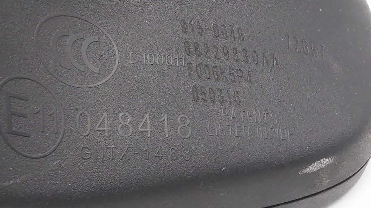 2018 Chrysler Pacifica Interior Rear View Mirror Replacement OEM P/N:68347419AA E11048418 Fits OEM Used Auto Parts - Oemused