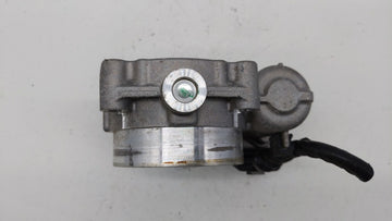 2017 Chrysler Pacifica Throttle Body P/N:05184349AF 05184349AD, 05184349AB Fits Fits 2011 2012 2013 2014 2015 2016 2018 2019 OEM Used Auto Parts