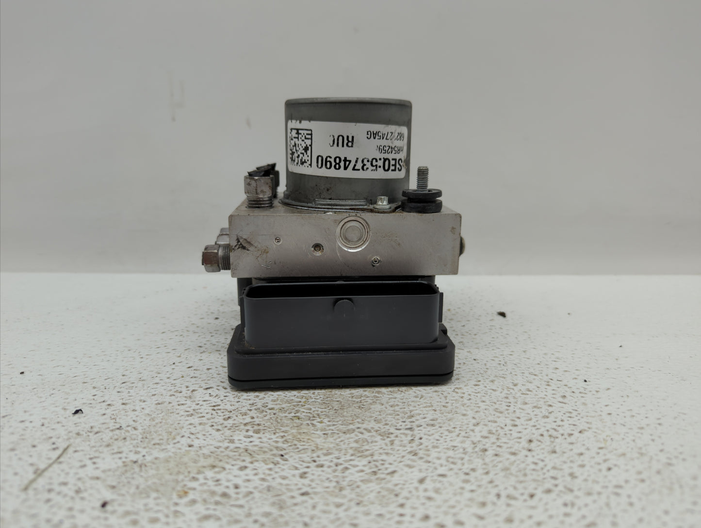 2017-2018 Chrysler Pacifica ABS Pump Control Module Replacement P/N:68330875AA 68352226AA, P68330875AB Fits Fits 2017 2018 O