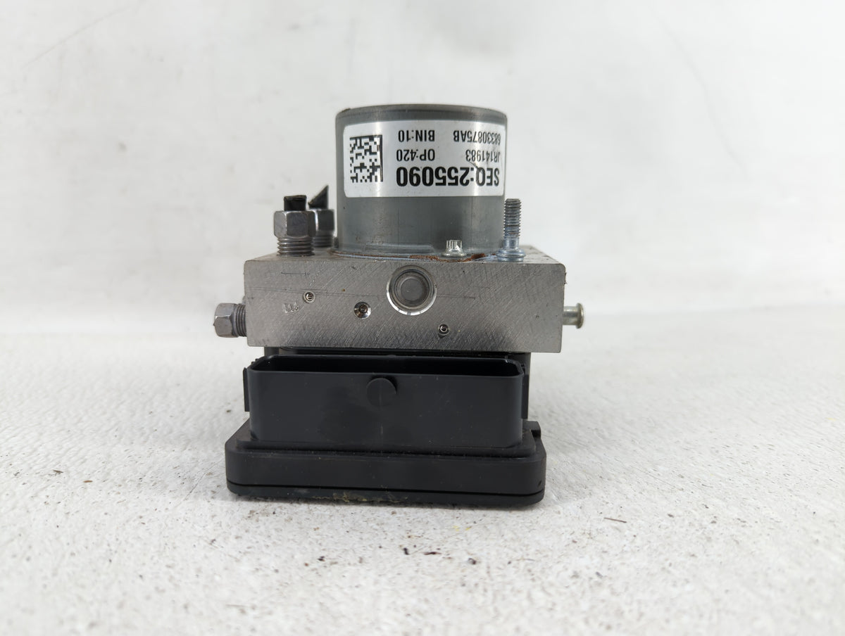 2017-2018 Chrysler Pacifica Anti-Lock Brake ABS Pump Module Actuator OEM P/N:68330875AA 68352226AA Fits Fits 2017 2018 OEM U