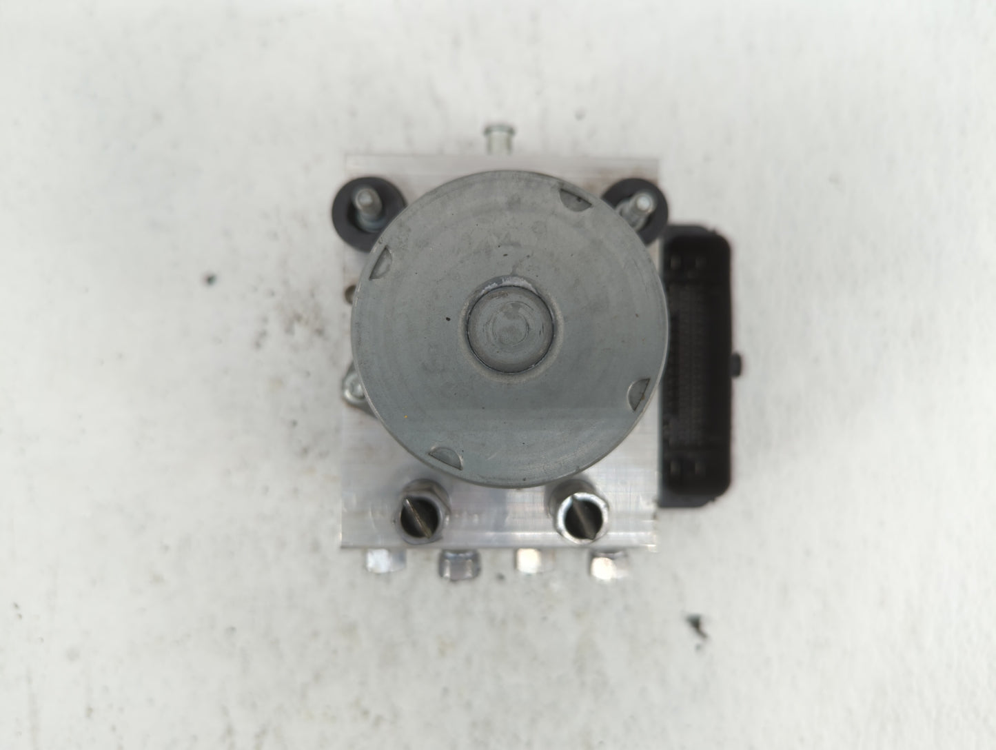 2017 Chrysler Pacifica ABS Pump Control Module Replacement P/N:68330875AA 68352226AA, P68330875AB, 68330875AB, P68222745AG F