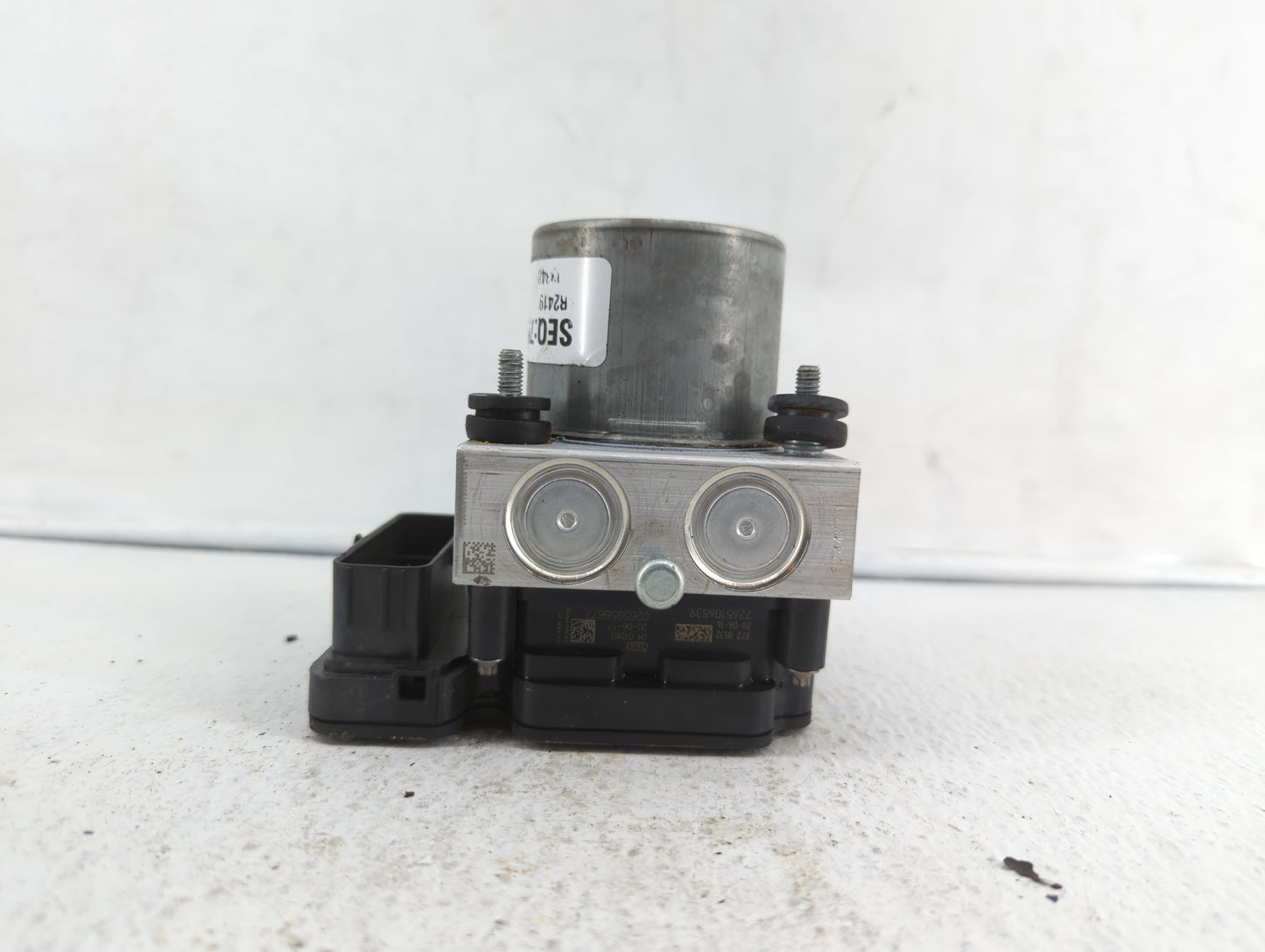 2017 Chrysler Pacifica ABS Pump Control Module Replacement P/N:68330875AA 68352226AA, P68330875AB, 68330875AB, P68222745AG F
