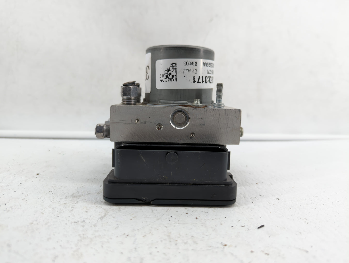 2017 Chrysler Pacifica ABS Pump Control Module Replacement P/N:68330875AA 68352226AA, P68330875AB, 68330875AB, P68222745AG F