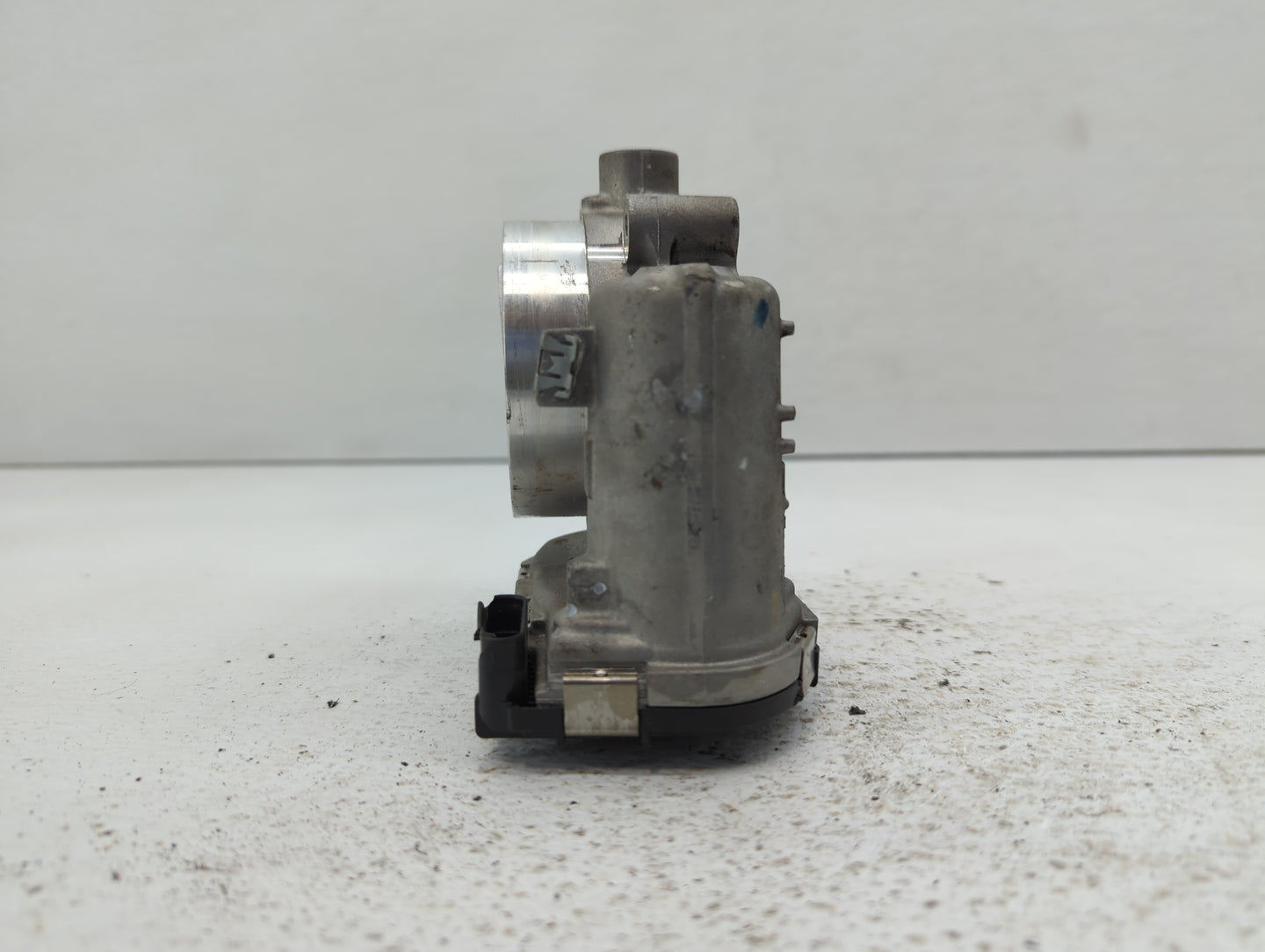 2017-2022 Chrysler Pacifica Throttle Body P/N:05184349AE Fits Fits 2011 2012 2013 2014 2015 2016 2017 2018 2019 2020 2021 20