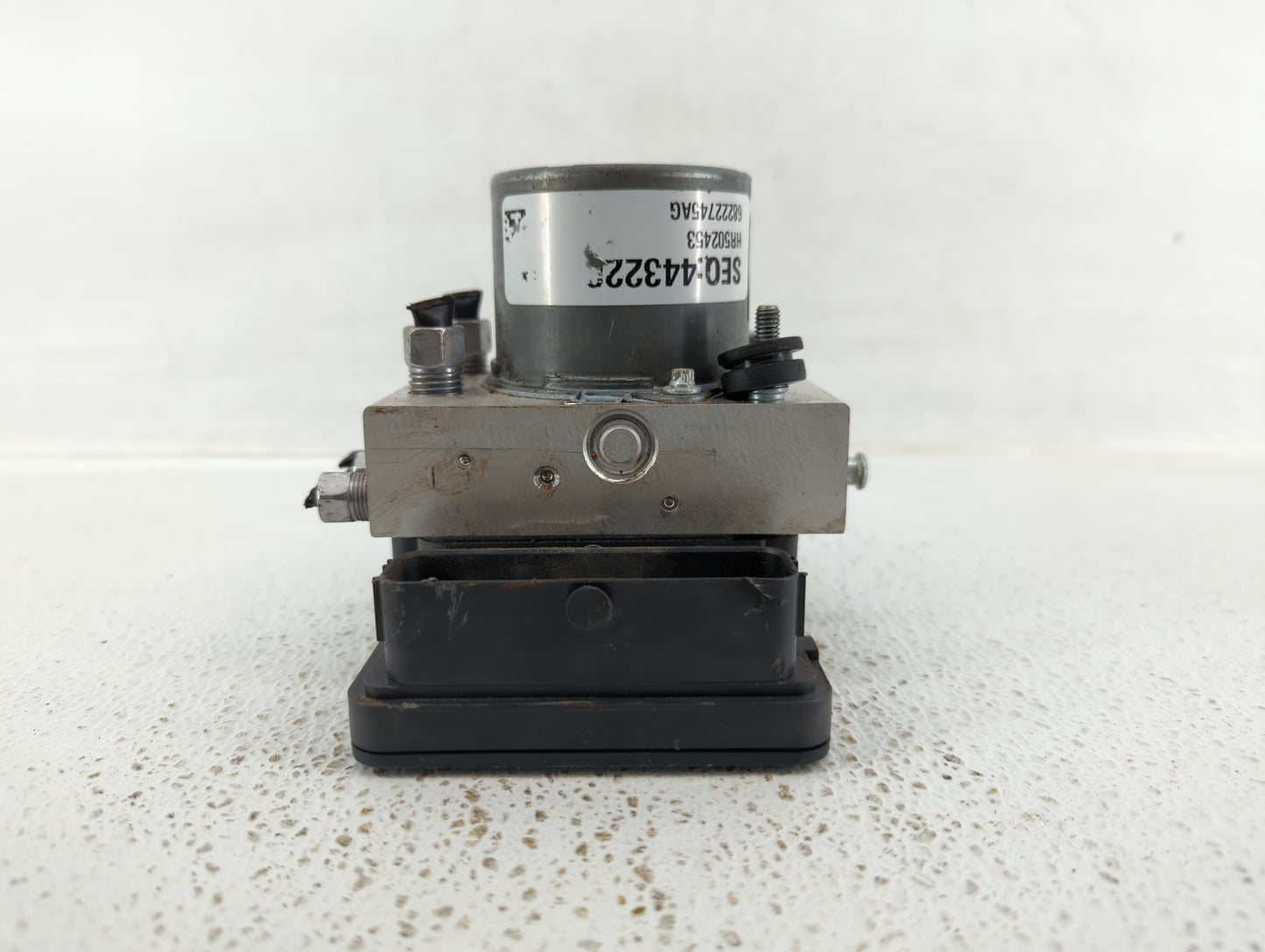 2017-2018 Chrysler Pacifica ABS Pump Control Module Replacement P/N:68352226AA 68330875AA, 68330875AB Fits Fits 2017 2018 OE