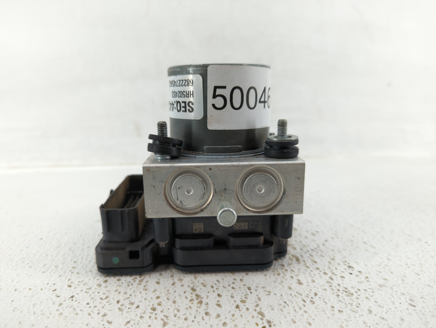 2017-2018 Chrysler Pacifica ABS Pump Control Module Replacement P/N:68352226AA 68330875AA, 68330875AB Fits Fits 2017 2018 OE